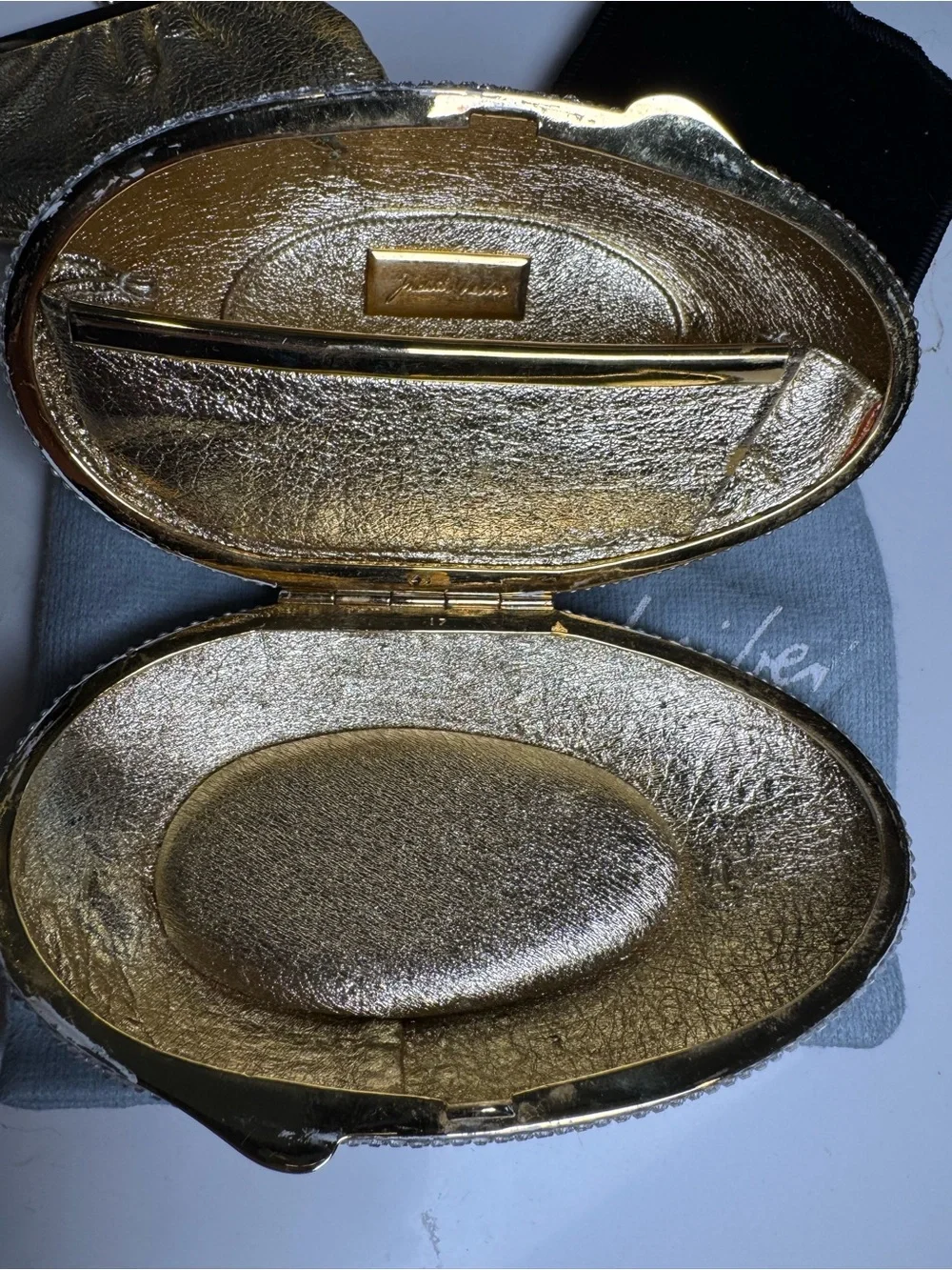 Judith Leiber Crystal-Embellished Hat Minaudière – Silver & Gold